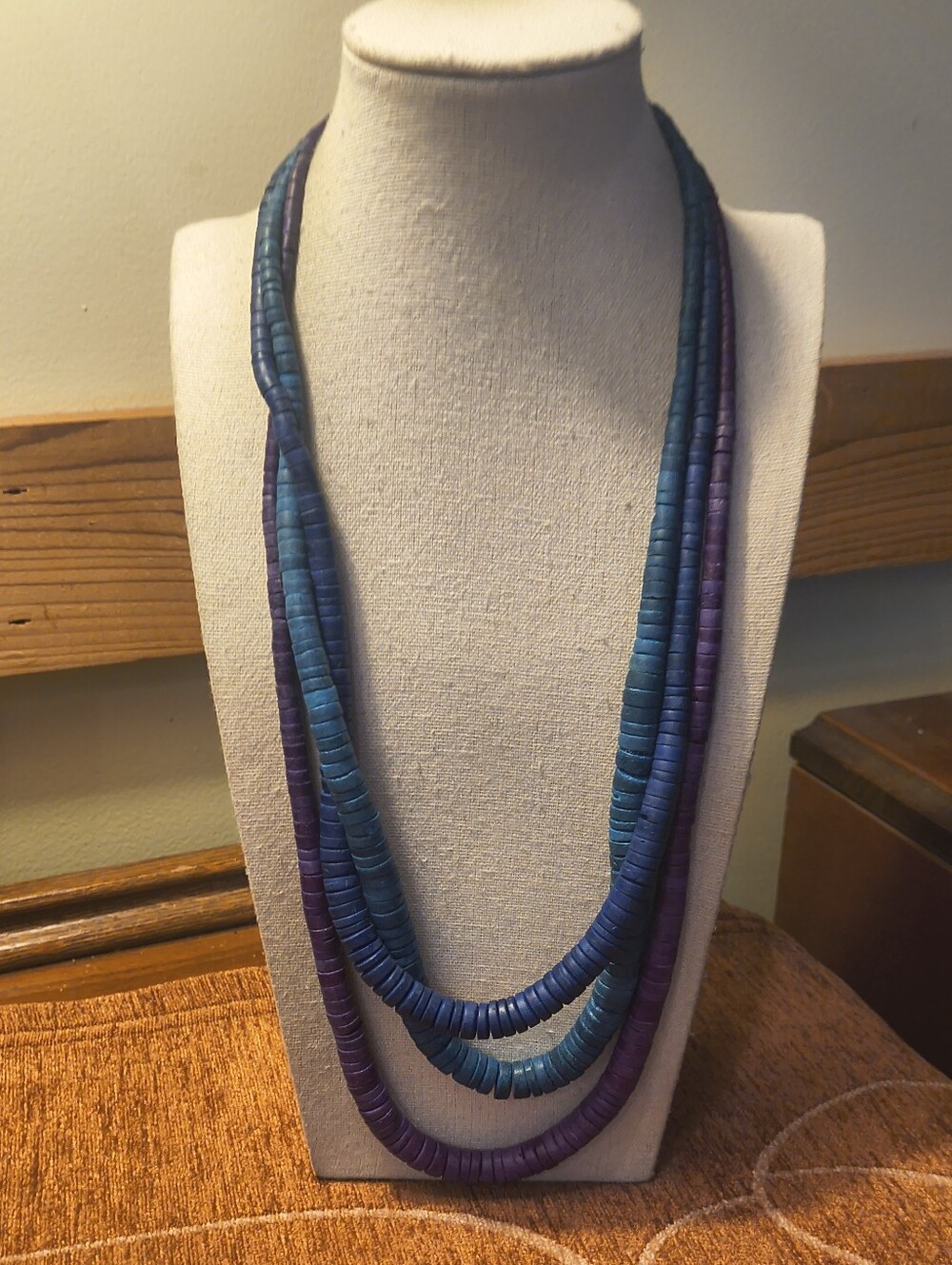Vtg Dyed Navy Purple Blue Graduated Coconut Shell 3 Strand Statement Necklace